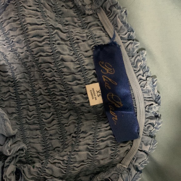 Off the shoulder Blue Rain shirt - Picture 3 of 3